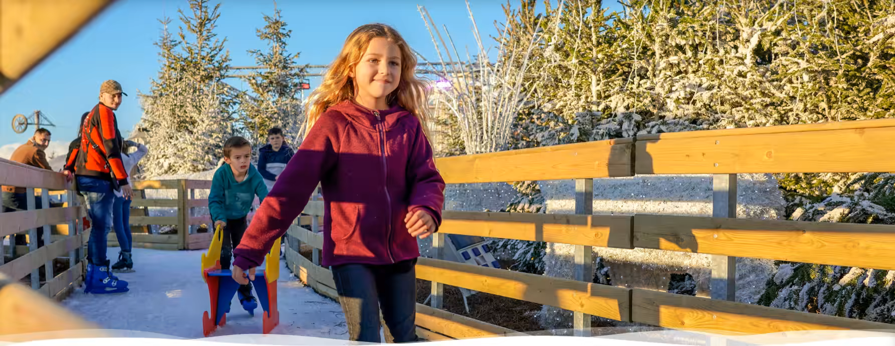 Spectacle de patinage artistique au Village de Noël du Barcarès